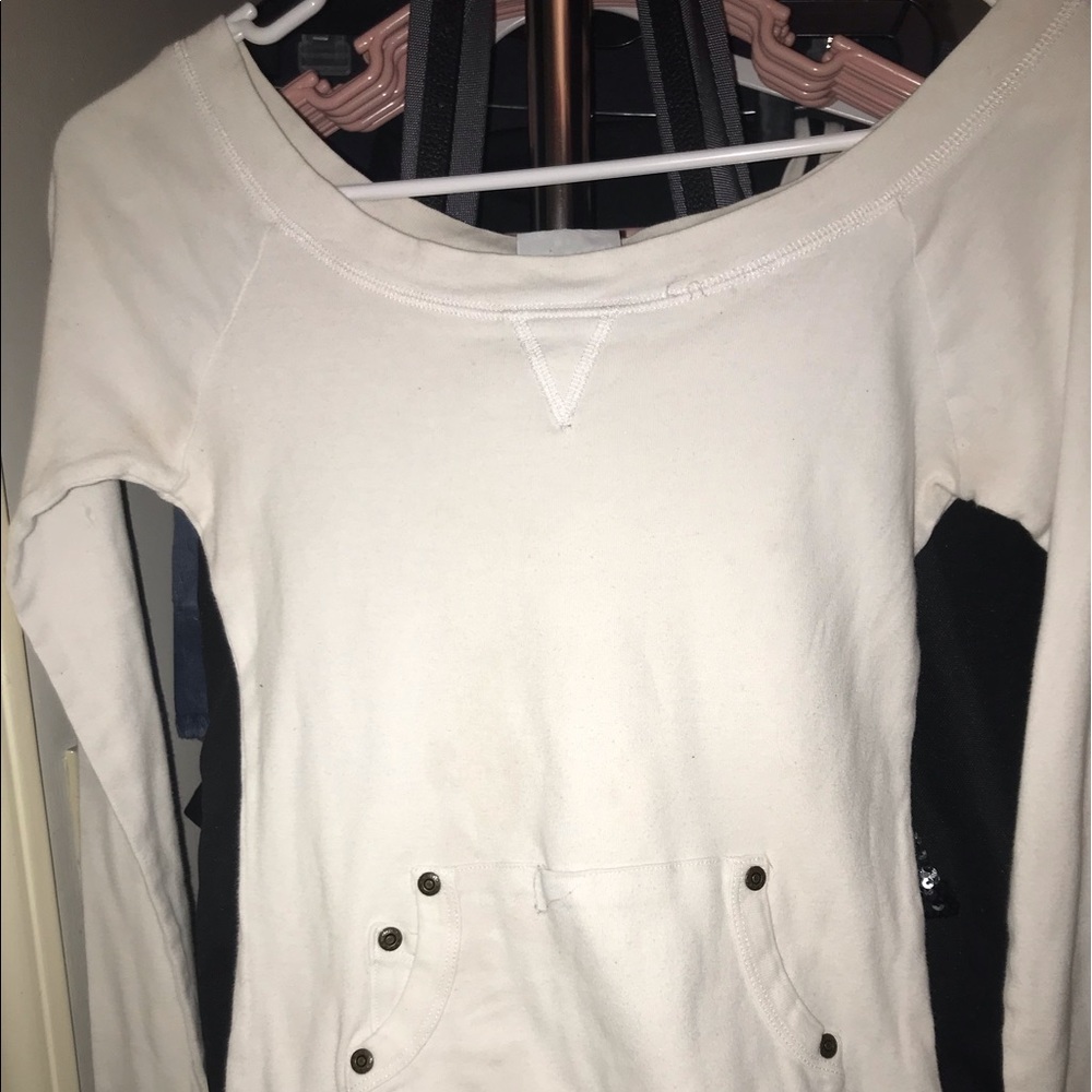 Long sleeve white shirt